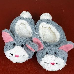 Bunny house shoes/slippers NWOT